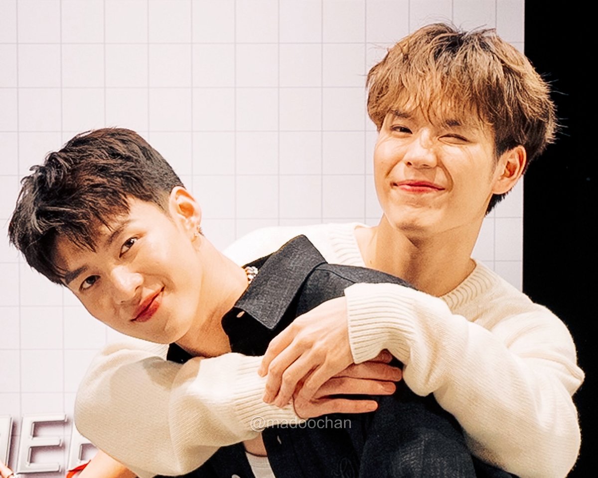 Area86West's tweet photo. A Sunday wish for Meen, Ping, and Area86: 
May your day be as bright as the smiles you give us.   ◡̈
Let’s use today to rest well and prepare for all the possibilities the coming week holds. Sending so much love and strength. ❤︎

☀️ GOOD DAY WITH MEENPING 🌈 

#Area86 #MeenPing 
#Meennicha8 #PingKrittanun 

📸 cr: madoochan