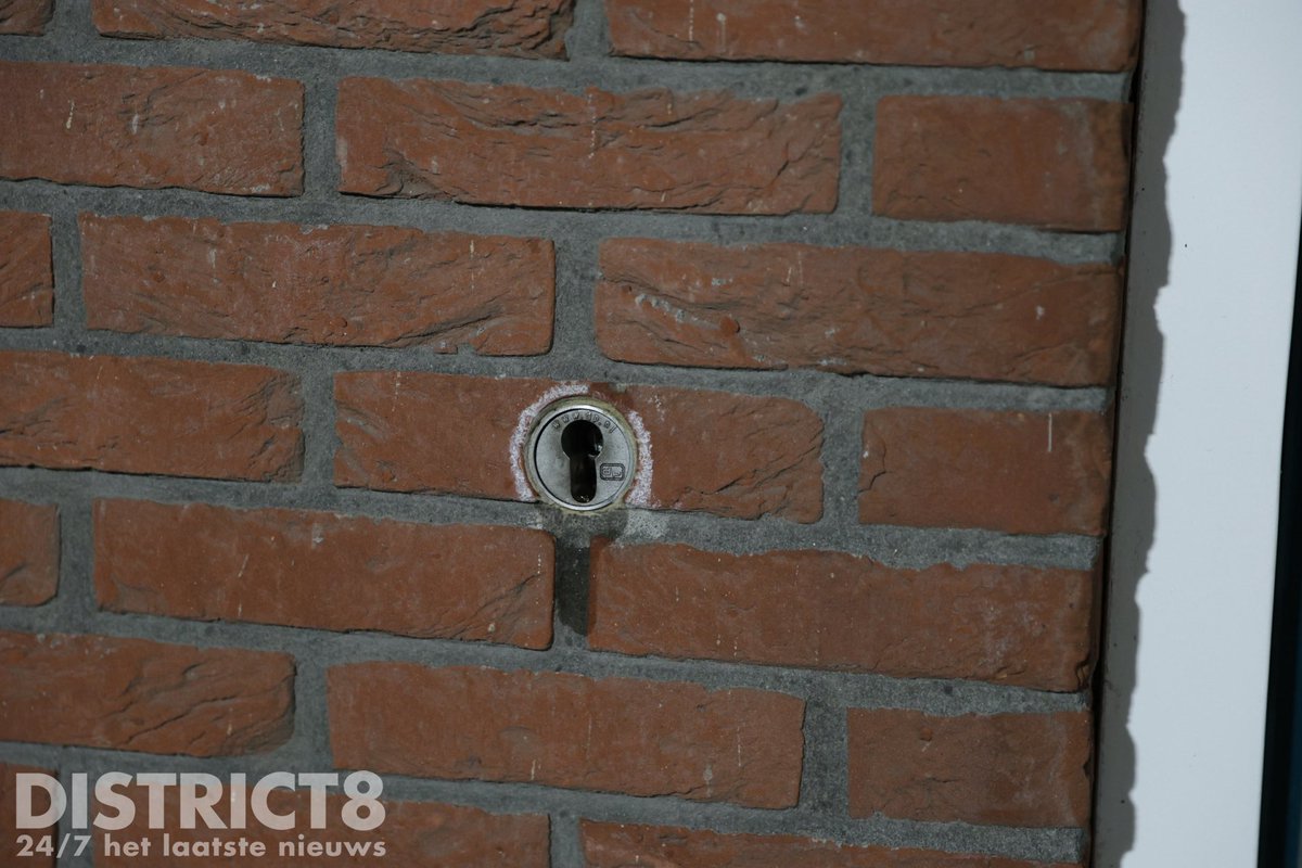 Inbrekers gestoord op Frederikstraat in Den Haag