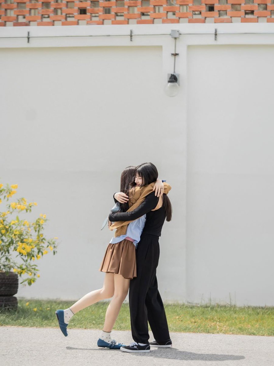 GraceCastr89306's tweet photo. You know what? A Side of Blank The Series, and Only You! Clairebell are honestly some of the best GL series out there. I absolutely love them! ❤️
@mable_siriwalee
#ClaireBelle https://t.co/y4AG5WBddi