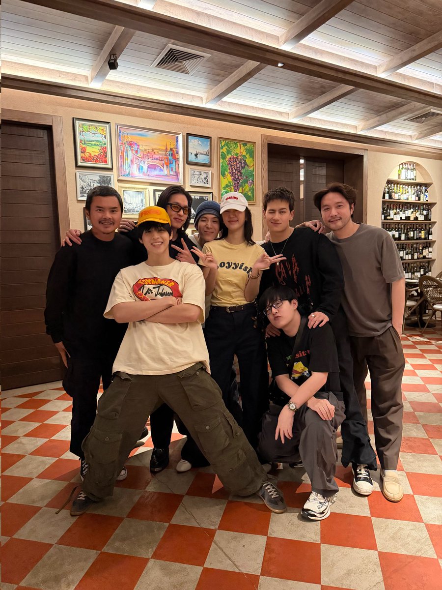 skywongraveee's tweet image. Nadaobangkokian