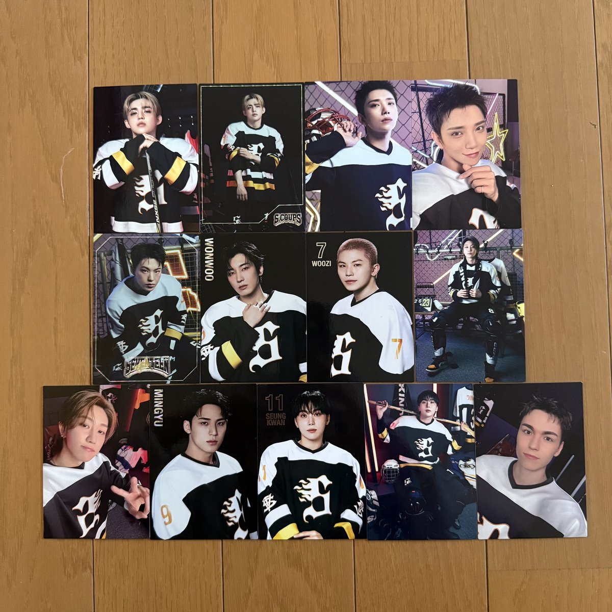 svt_jun9610's tweet photo. SEVENTEEN セブチ HOMEトレカ 交換

譲:スンチョル、ジョシュア、ホシ、ウォヌ、ウジ、ミンハオ、ミンギュ、スングァン、バーノン

求:斜線以外のジュン
セルカ同士orセルカ:複数等

年明け後の郵送希望です。
お気軽にお声掛けください。 https://t.co/5BRwdEzVrY