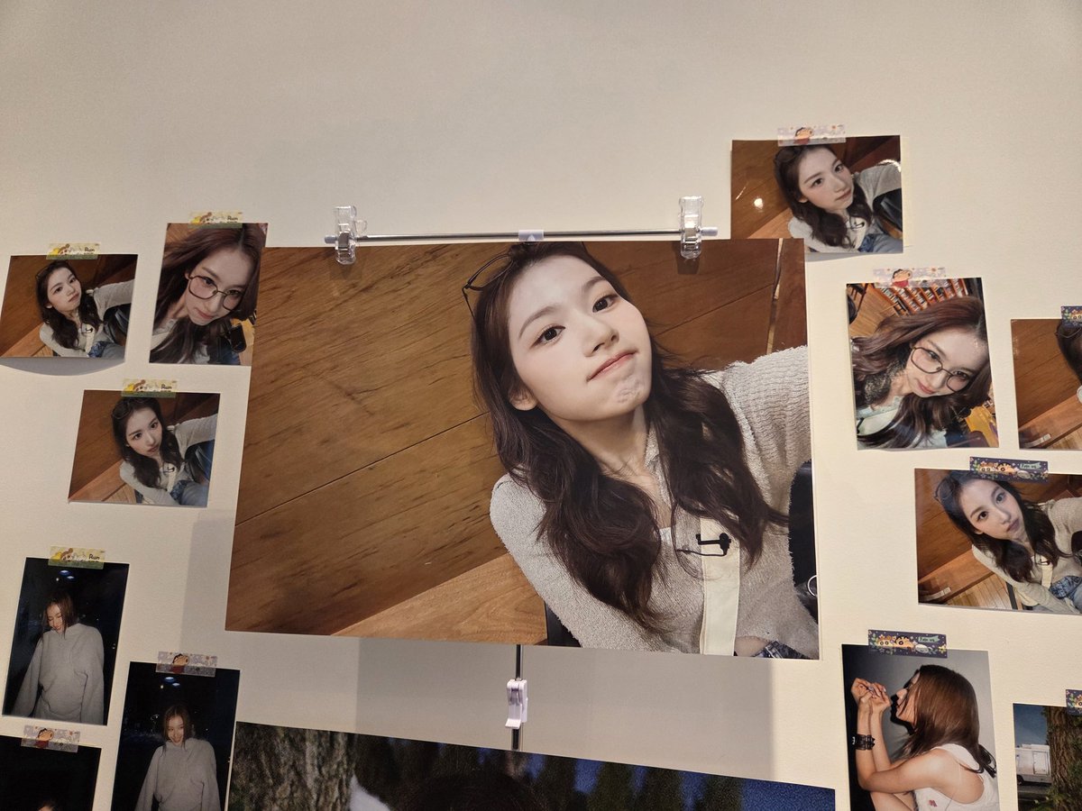 godmitzu's tweet image. SANA UNRELEASED PICS FROM HER BIRTHDAY CAFE 🥺