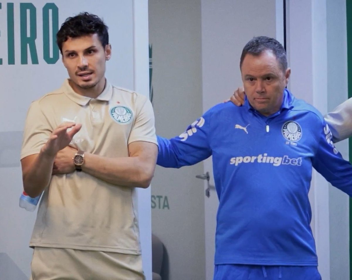 PalmeirenseNews's tweet image. Andrey Lopes

"Carai mané, eu entreguei o Barcelona do Guardiola nas mãos desse português imbecil e não sobrou nada"

📸 Acesso Total - Globo Play