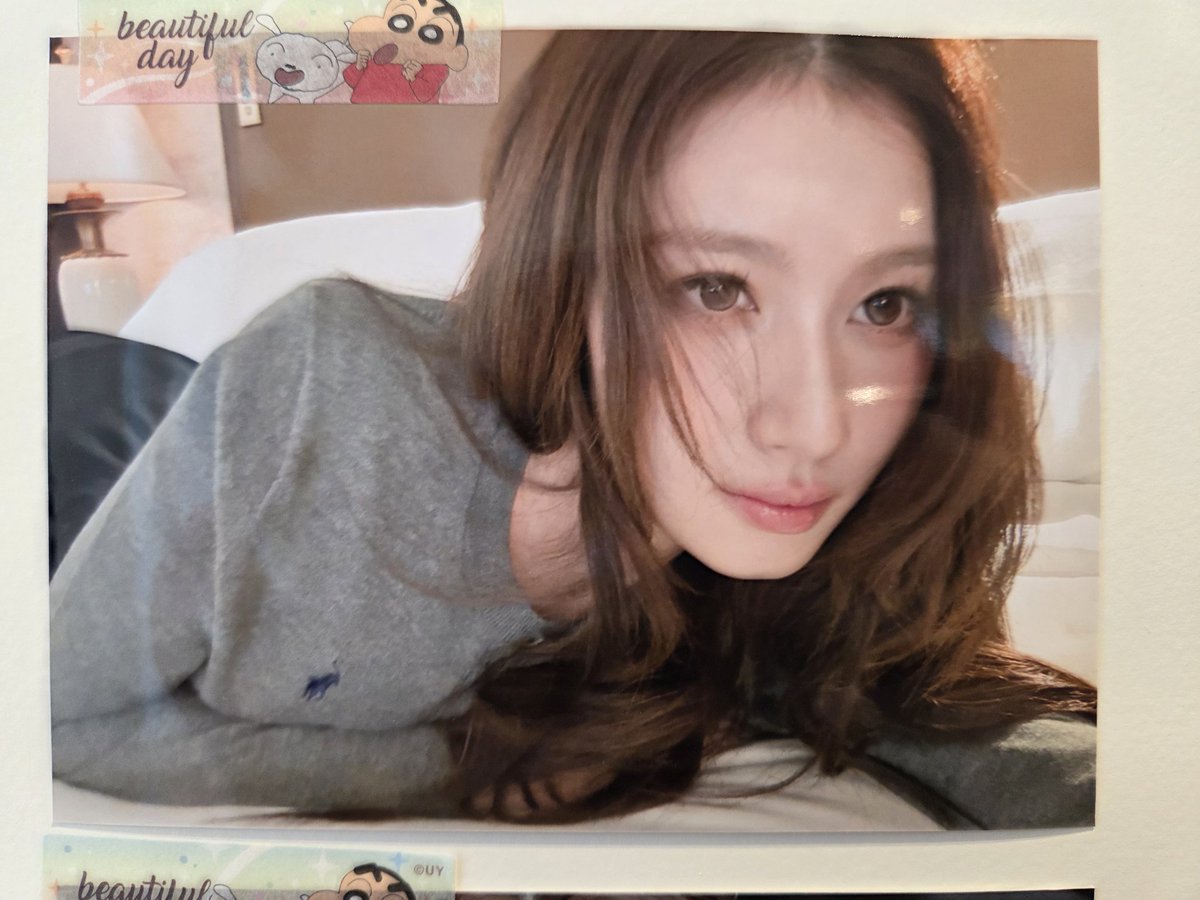 godmitzu's tweet image. SANA UNRELEASED PICS FROM HER BIRTHDAY CAFE 🥺