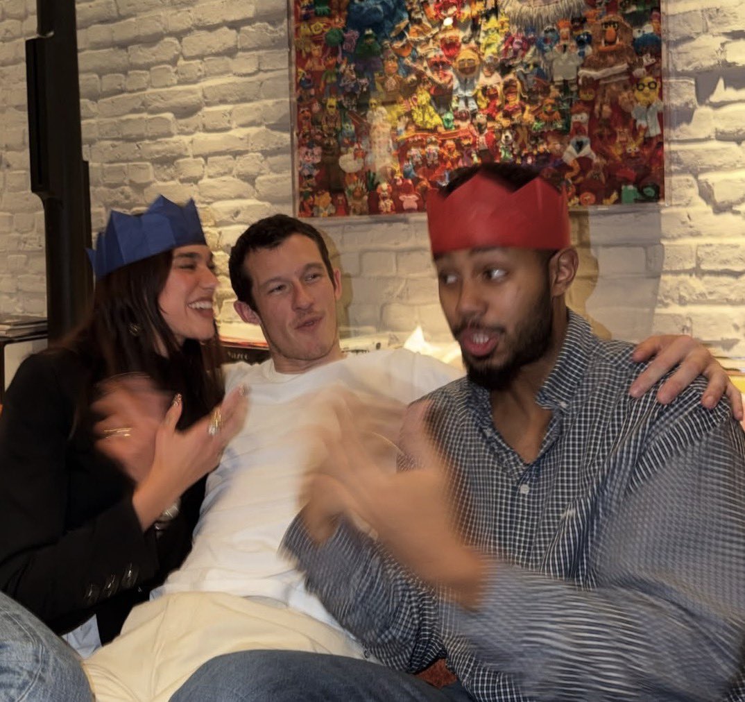 Ela. (Not @DuaLipa.) tweet media