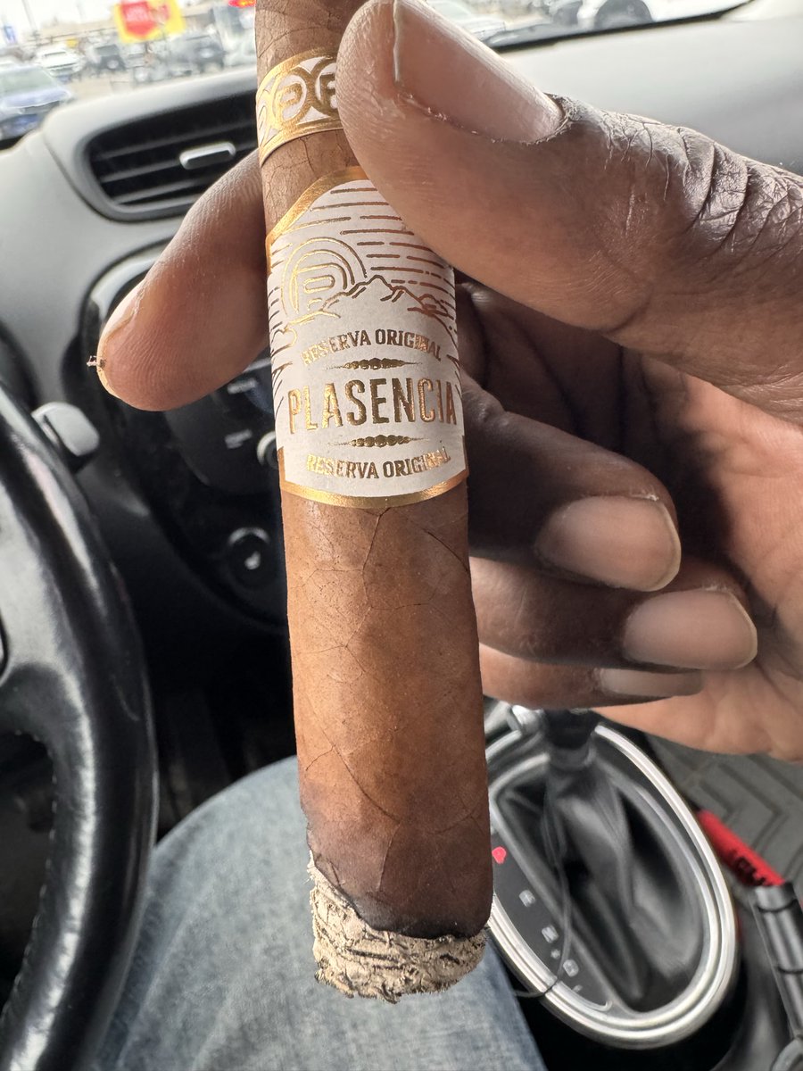 daddy181908's tweet image. End of workweek ritual observed.