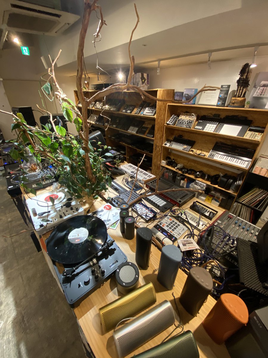 LEBEN by OTAIRECORD tweet media