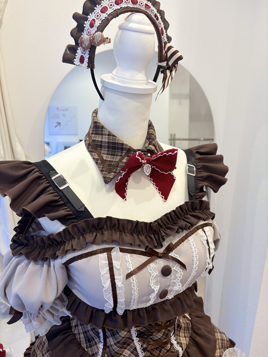 ♡𝐕𝐀𝐋𝐄𝐍𝐓𝐈𝐍𝐄 𝐂𝐨𝐥𝐥𝐞𝐜𝐭𝐢𝐨𝐧♡ 赤い差し色がラズベリー