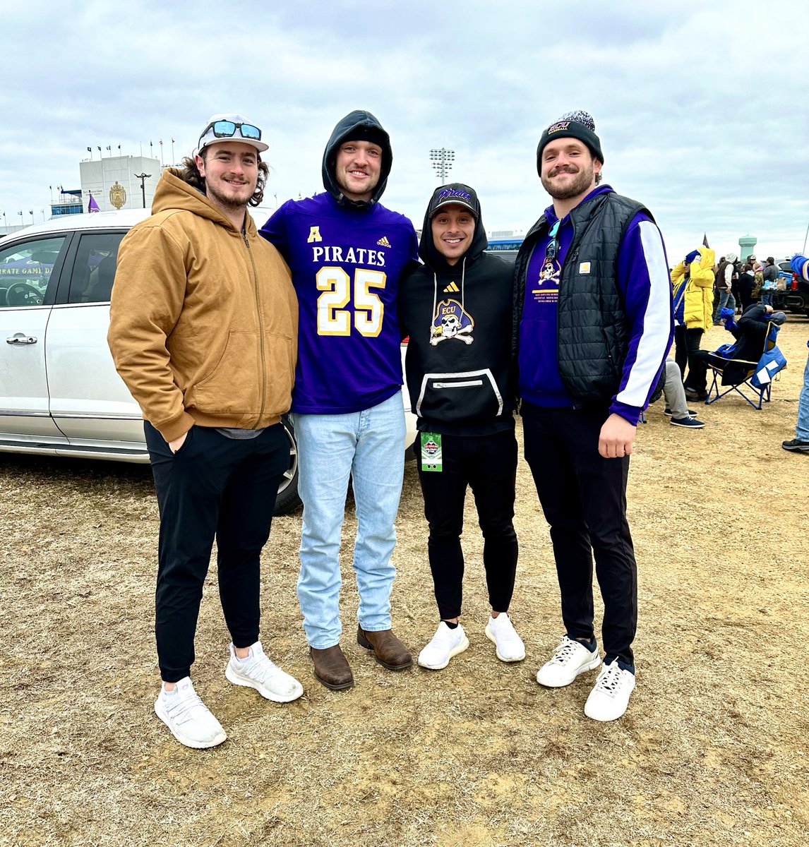 Carlos Olivera tweet media