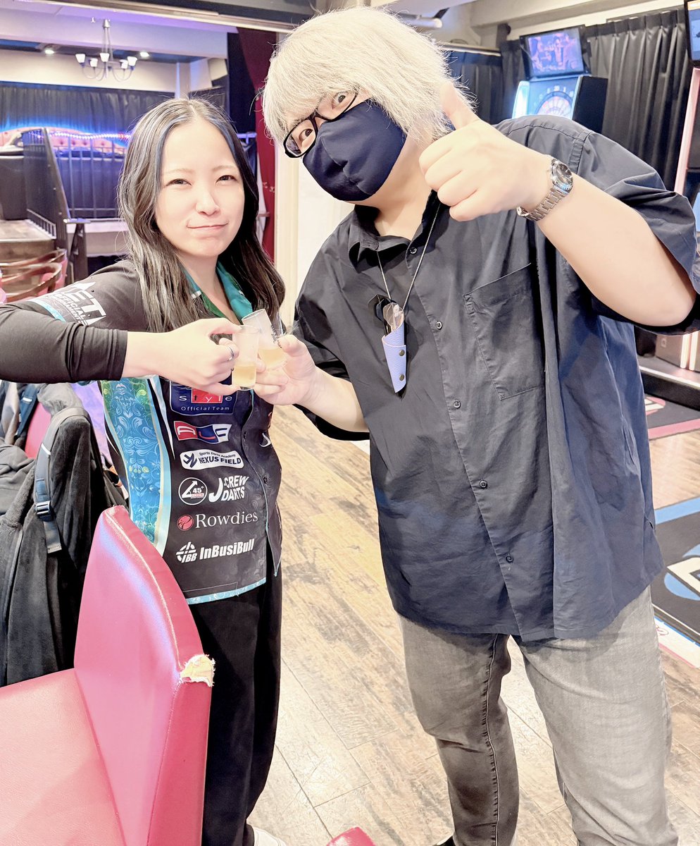 melozaq's tweet image. 昨日はこちら遊びに行かせていただきました🎯
美女とのテキーラは格別です🥃
ありがとうございました！
#ダーツ