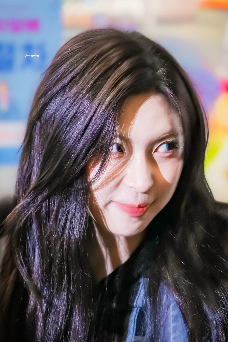 헬멧이🪖 tweet media