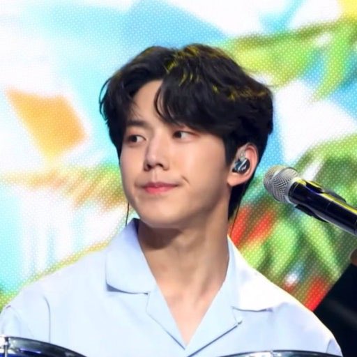 rcocobw's tweet image. 보조개🐶👈