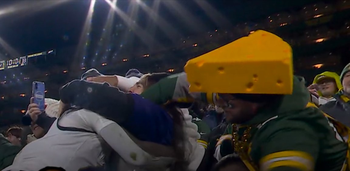 So bro pushing Zay Flowers is cool??? The cop had to come over and tell him to stop. Don't give me that he shouldn't leap at Lambeau nonsense either. <a href="/Ravens/">Baltimore Ravens</a> <a href="/NFL/">NFL</a> <a href="/packers/">Green Bay Packers</a>