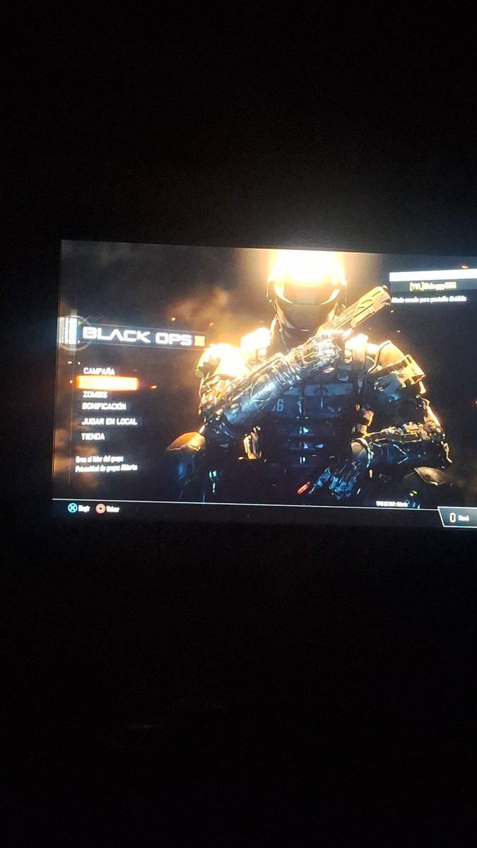 camel23fumar's tweet image. No pregunten que hago despierto