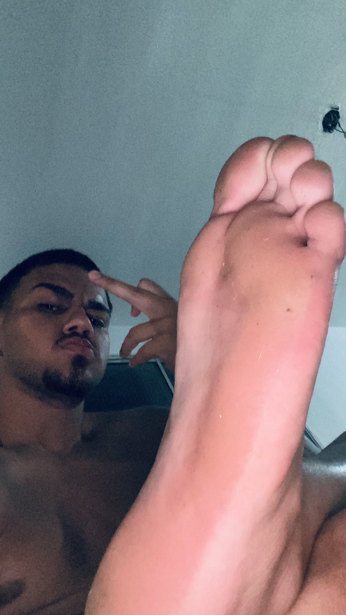 AlphaDvd's tweet image. PAI TA ON CHEIO DE TESAO, DOIDO PRA FUDER SUA MENTE! 👑💪🦶🍆🧠🏧

#Findom #cashmaster @RT4MastersBR2