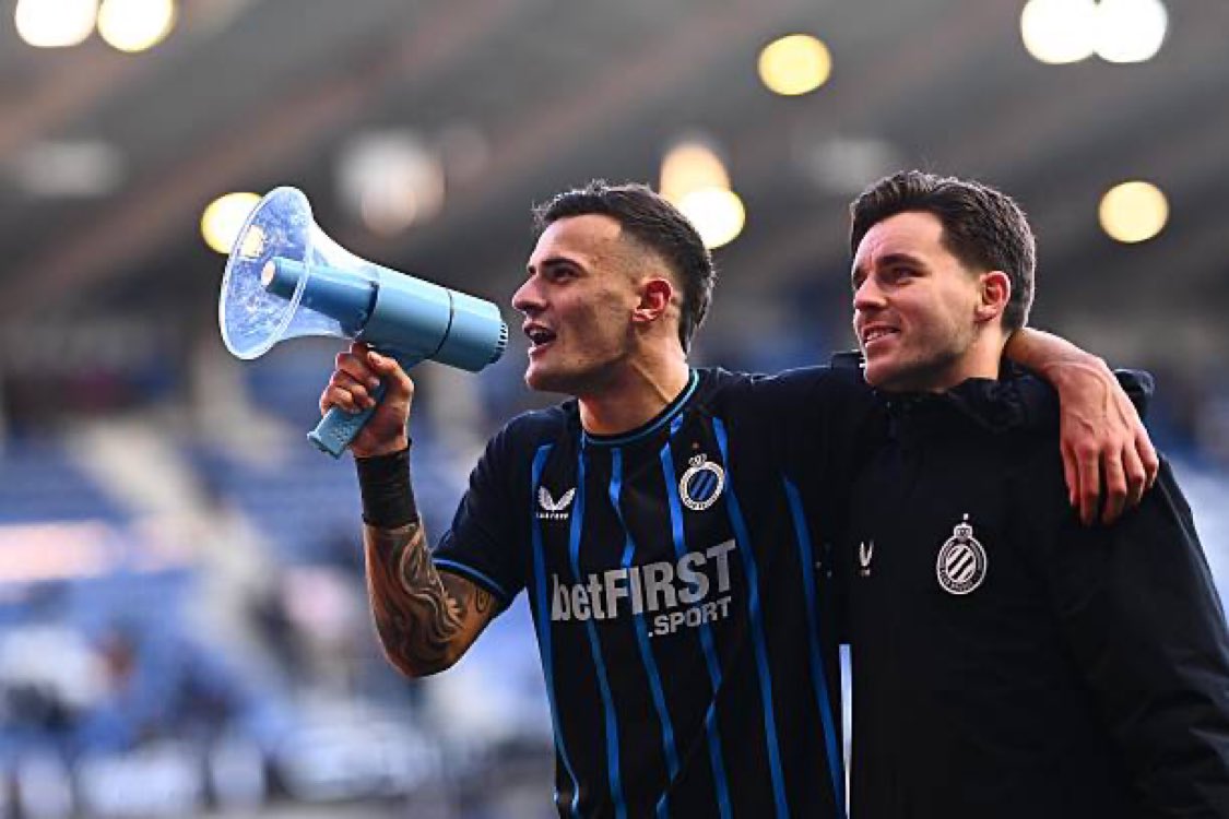 interfc's tweet image. • هل لدى ستانكوفيتش مستقبل مع إنتر؟ أنا سعيد لما يقدمه فقد عرفته منذ أن كان طفلًا
• دربته ونقلت له كل قيم كرة القدم
• إنه فتى ذكي ويعي تمامًا كيف سيكون مستقبله
• ستانكوفيتش لاعب من إنتاجنا وهو مشجع لـ إنتر ويحمل ألوان إنتر بدمه
• نراقب عن كثب ما يقدمه

[ كرستيان كيفو ]