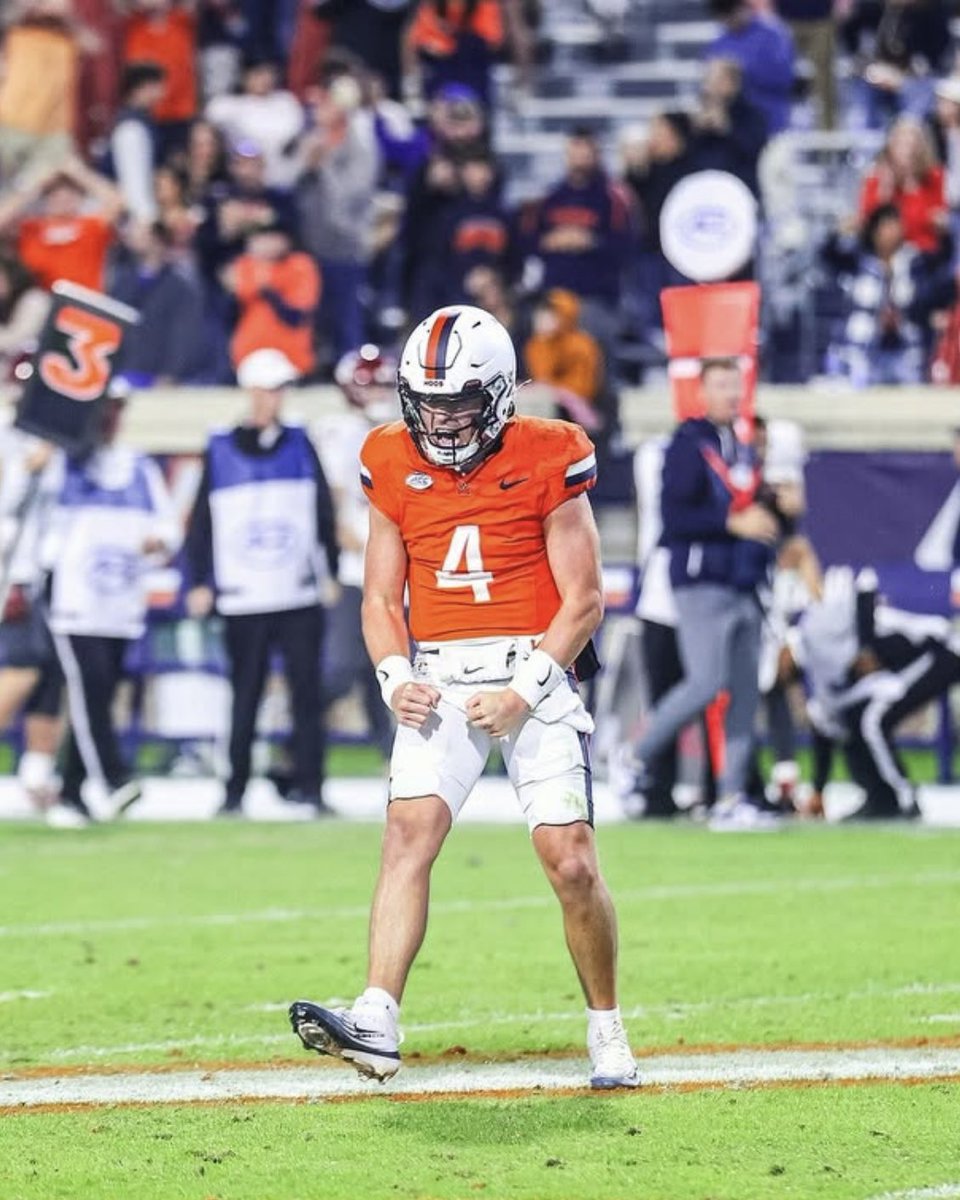 jakemalasek's tweet image. 11 win season.

Beat Virginia Tech.

Conference Championship Appearance.

Whether he gets the extra year or not, thank you Chandler Morris.