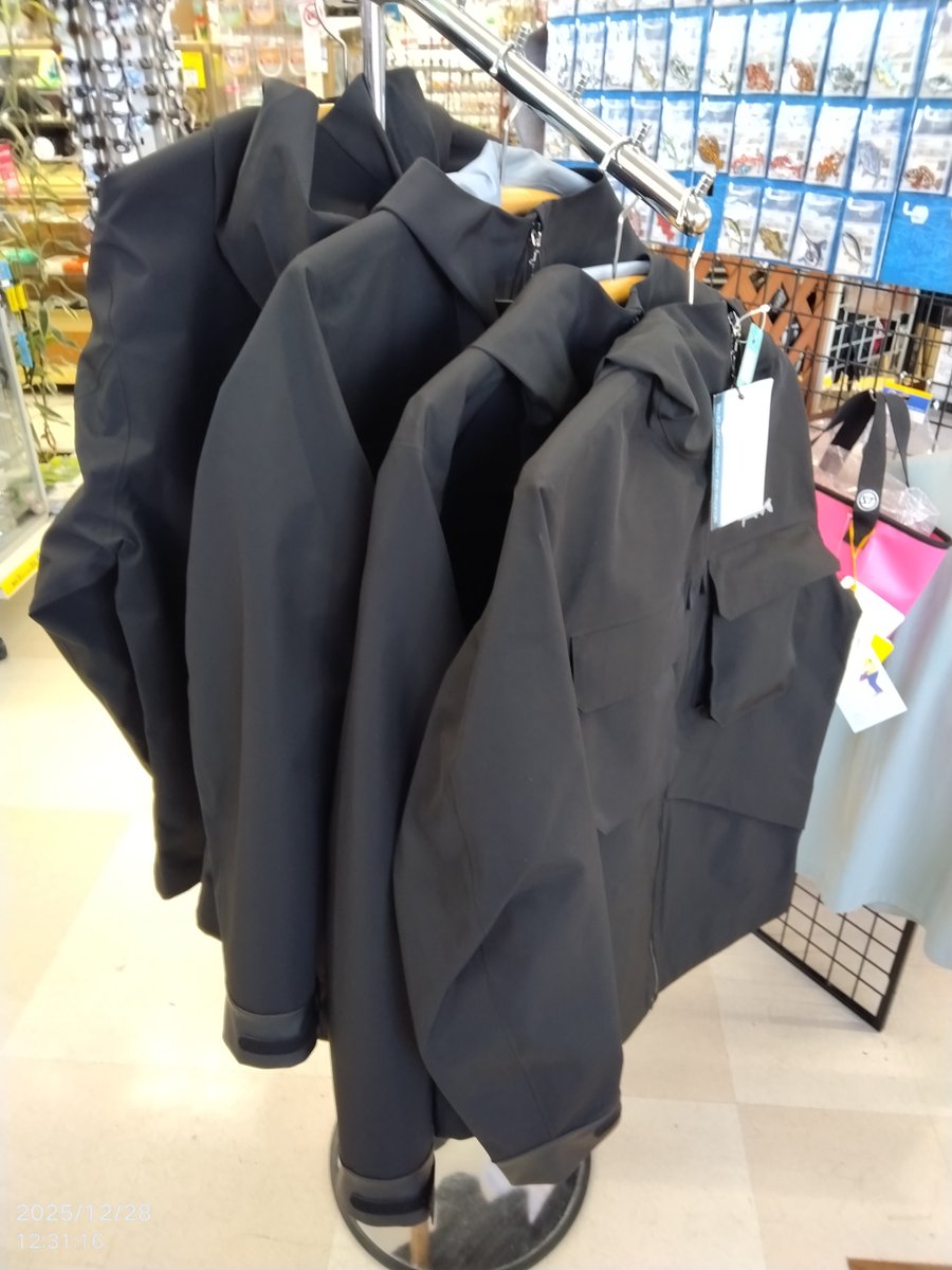 アゼガタガーメンツレイヤリングジャケット❗

上州屋鹿沼店では全サイズ試着可能みたいです👍️