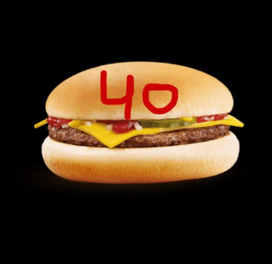 NFLFantasy's tweet photo. DERRICK HENRY 40-BURGER ‼️ https://t.co/QkxTpwg5HB