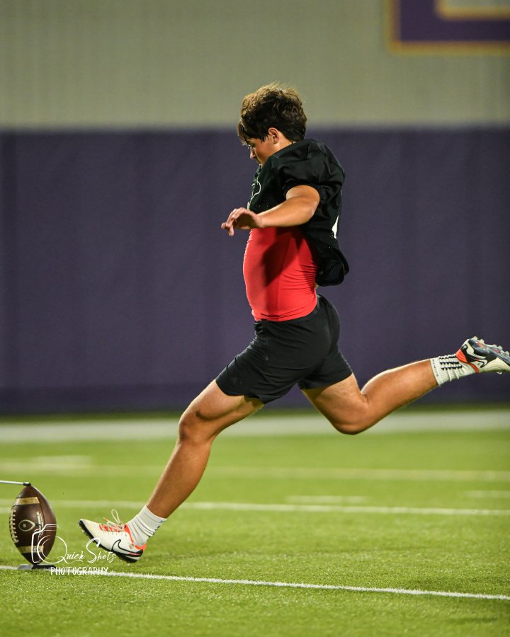 lsusoccer3's tweet photo. @Lane_Kiffin Got your next kicker!  Doesn't even need a scholarship!  @benjones_08 https://t.co/l7ufQ6S06I