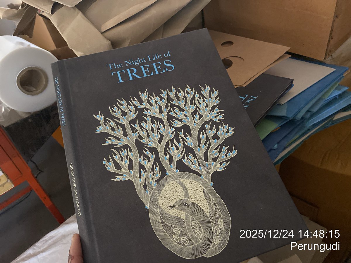 rinrinrin47disk's tweet image. 今のところ６日間で
１日平均3,693ルピー
１ルピー２円換算で7,387円

VISA、宿、交通費、食事…
に加えて、🇮🇳女性の普段着クルタ２着とタラブックスの絵本２冊含む…
#RINdia2526