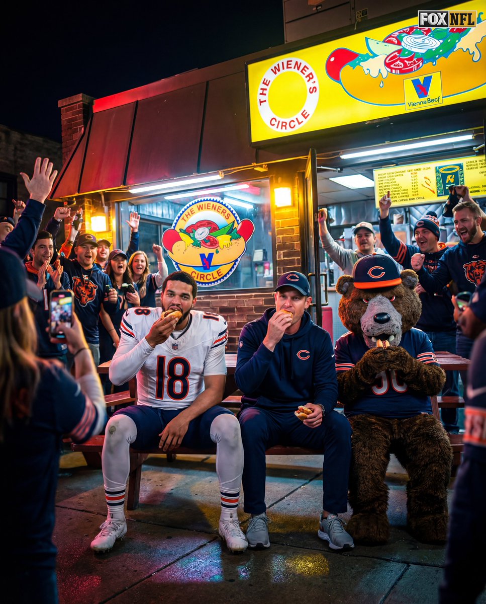 A new chapter in the North. The Bears are CHAMPIONS of the NFC North! 🔥 https://t.co/fSHSQyWexq