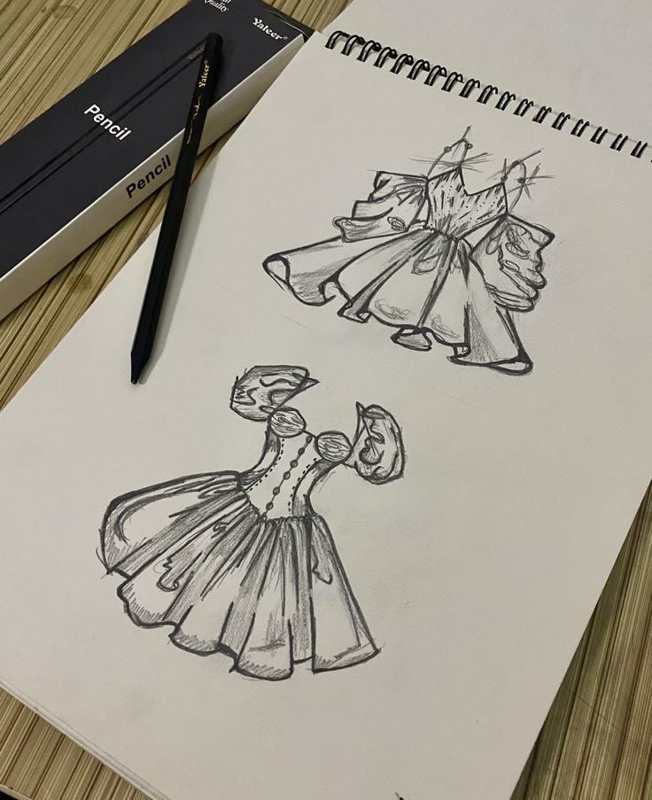 dad54's tweet image. Fashion is a moving canvas. every outfit is a brushstroke on the body. ✍🏻🖼💫