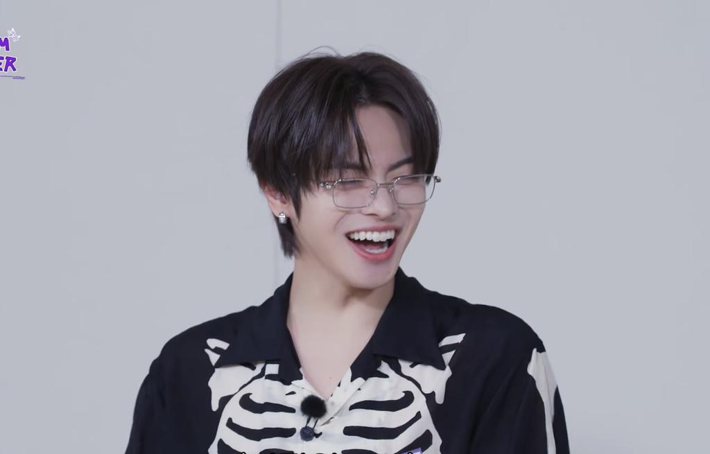 Leoz1stMyanmar's tweet image. We urge @wakeone_offcl to protect the legal rights of your artist, Lee Leo, against the defamatory posts that have been circling around.

WAKEONE PROTECT LEO
#ProtectLeeLeo
#항상_이리오와_함께
#WakeOneTakeAction 
#웨이크원_이리오_보호해