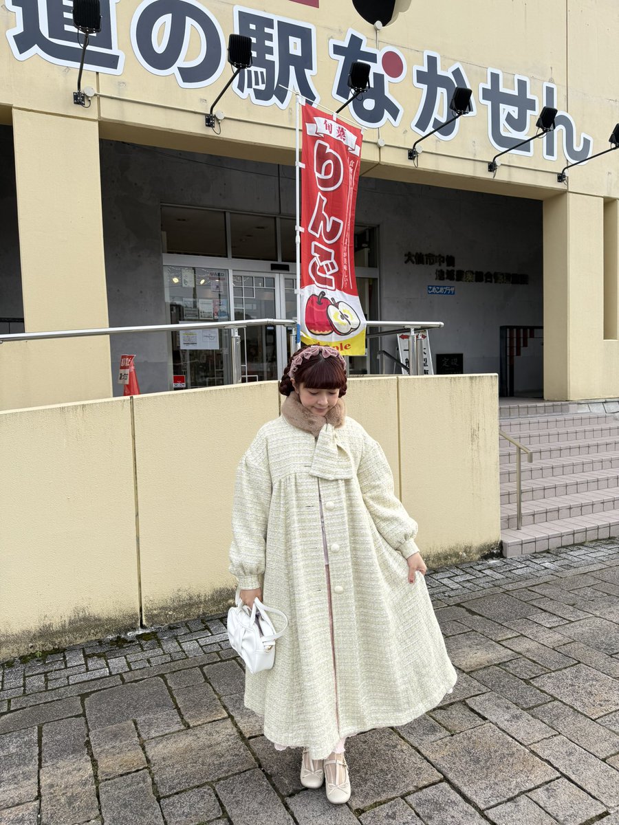 秋田県羽後町でアトリエ小町さんの撮影の時に着ていたメゾンドミネット