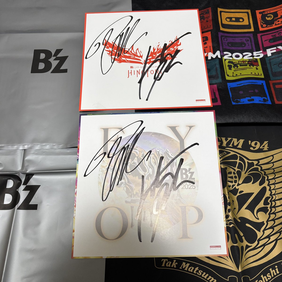 先日大阪でお迎えしました直筆サインです 記憶が正しければ枠線の色が