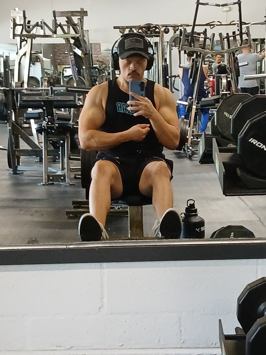 Bryan DeRouen tweet media