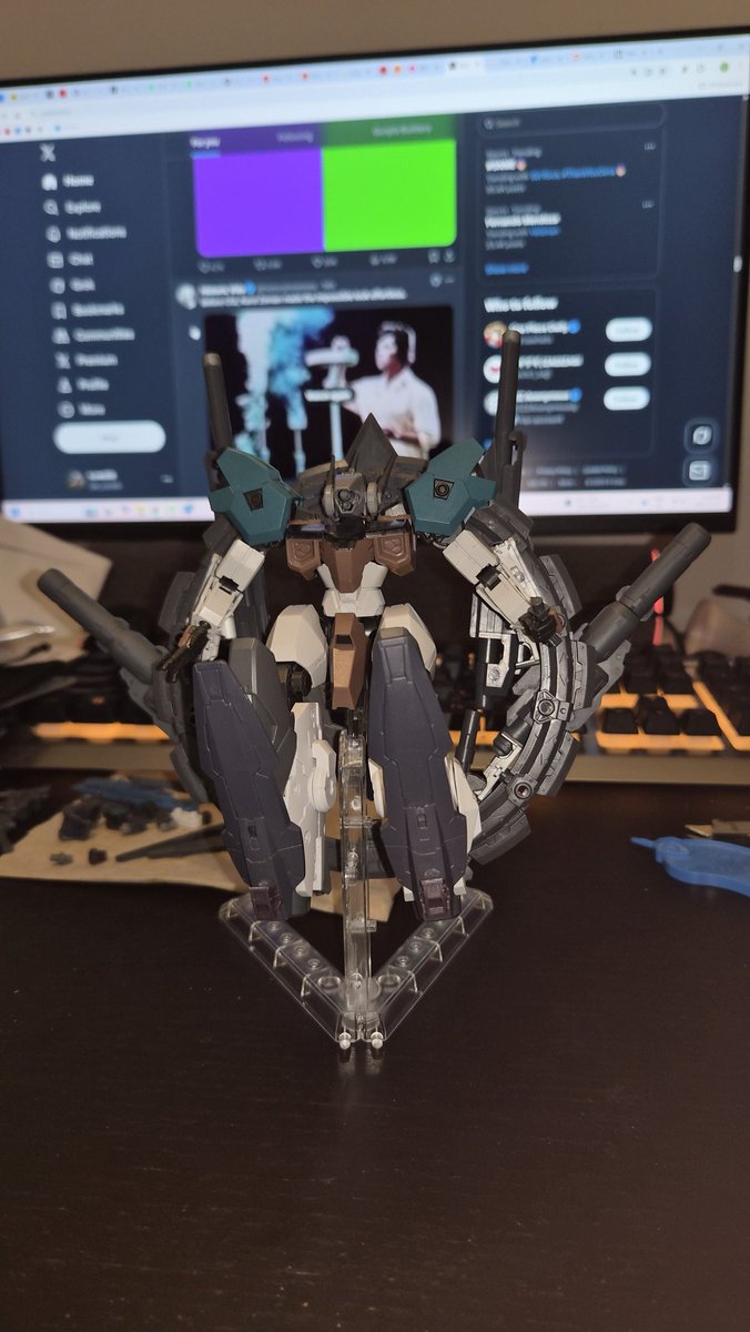 n_rec00's tweet photo. Pretty much settled on the final design. Head is the only thing not finalized. Time to start painting.
#gunpla #gundam #ガンプラ #ガンダム
#水星の魔女 #Lfrith #WIP #進行中 https://t.co/Kajp5qlJDh