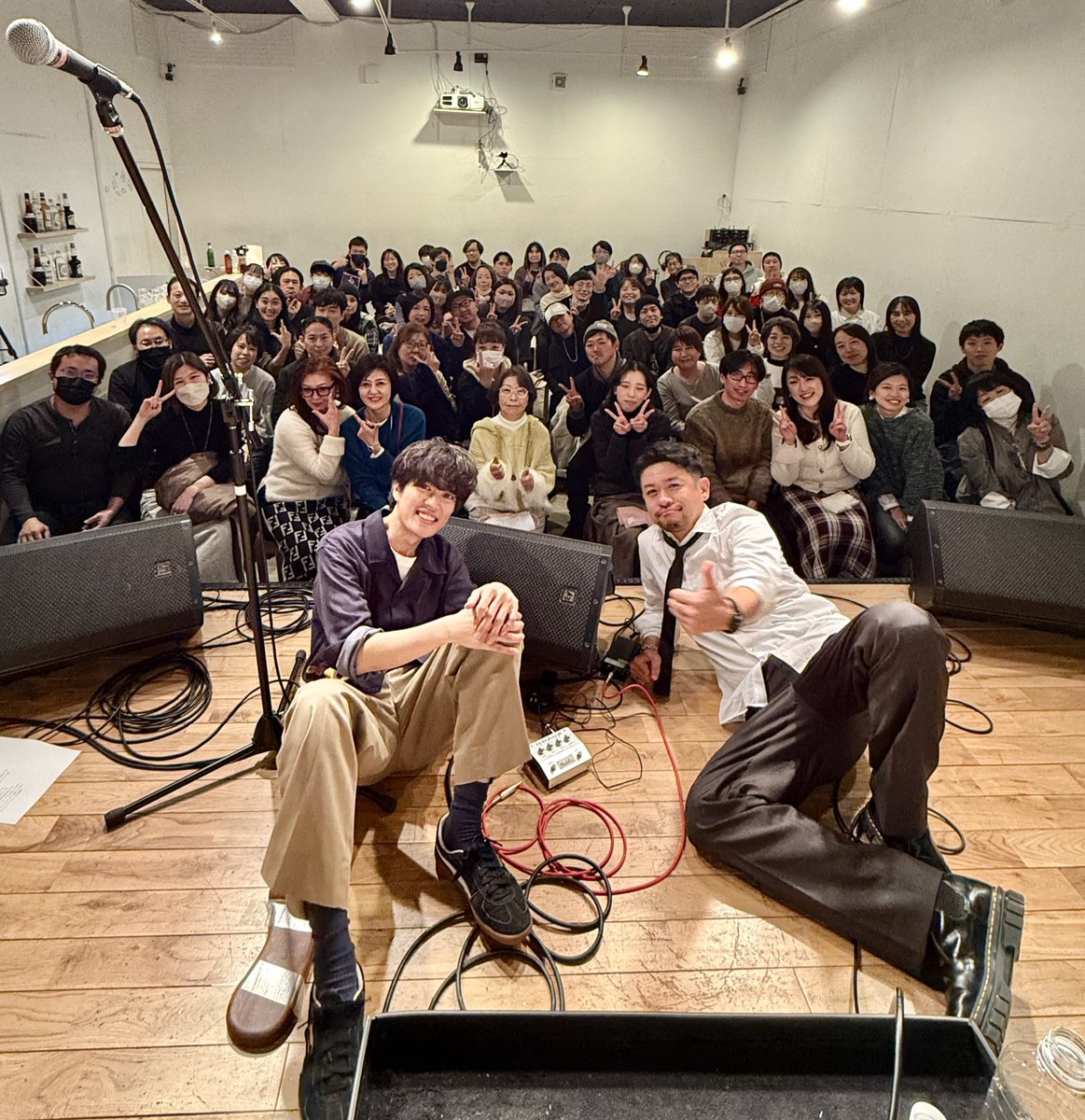 ライブ納めが済んだ所で来年の話を

2026年2月8日(日)
原宿ストロボカフェにて久々に齊藤ジョニー後援会定例会やります！

詳細は近日。チェックお願いします。
(昼開催です☀️)

今回はd-iZeさんはいませんが、とある形で参加してもらう予定。笑