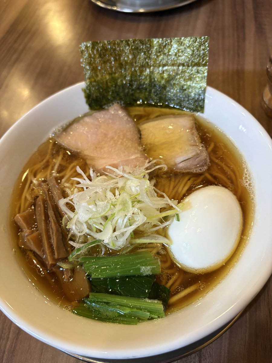 お昼から戻ってます🏃‍♂️✨️ にぼしラーメンうまうますぎました