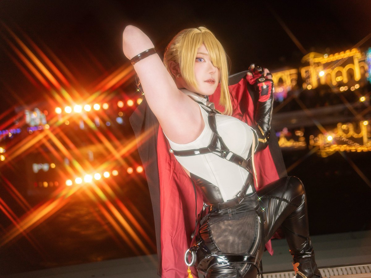 cos.zzz
イヴリン  #Evelyn 

        この死線をくぐれる者はいない！

#ラグコス2025  #ラグコスTW