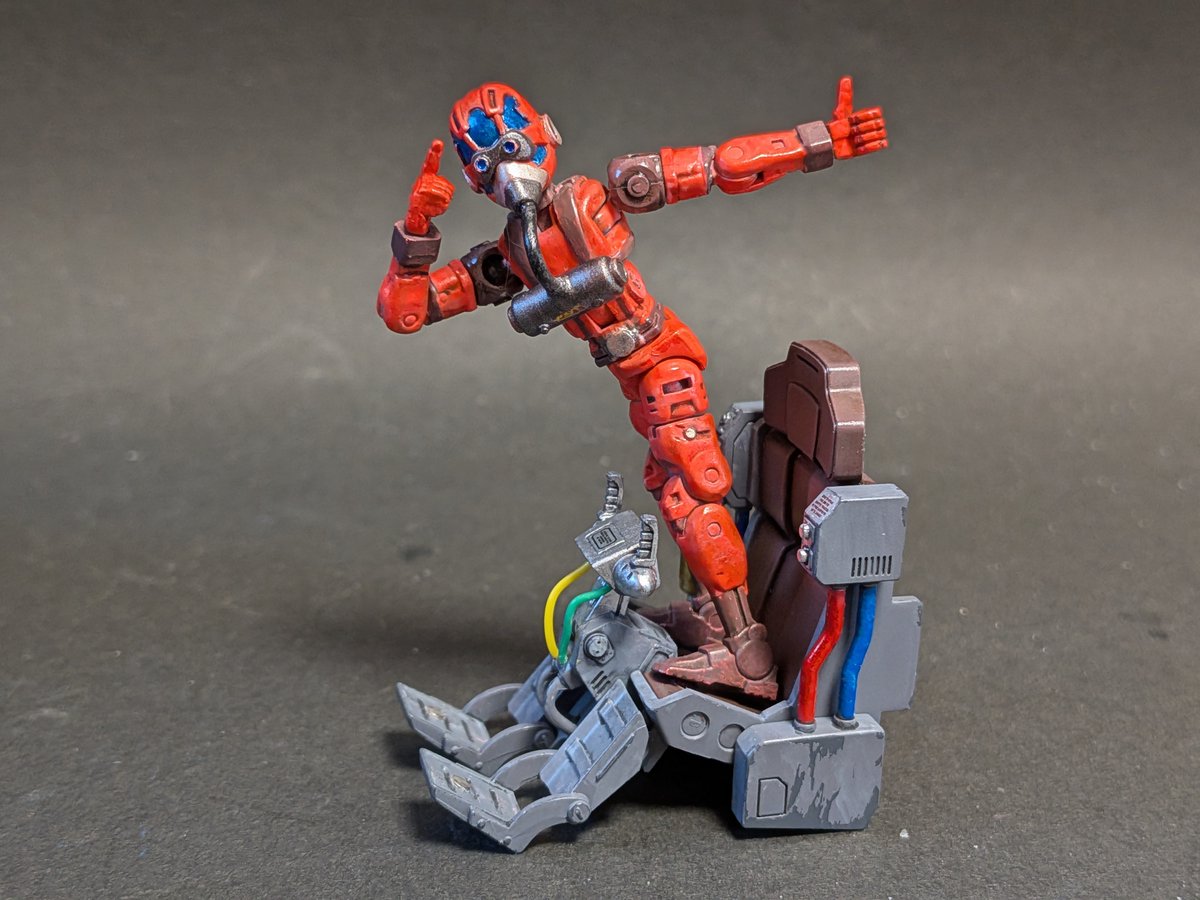 #PLAMAX #ラビドリードッグ にパイロットついてない問題Part2(3/6)

やはりパイロットが動くと色々楽しおすな。

足の裏とシート座面にはネオジム磁石を装着し、色々無茶なポーズで遊べる仕様。

#ボトムズ
#装甲騎兵ボトムズ