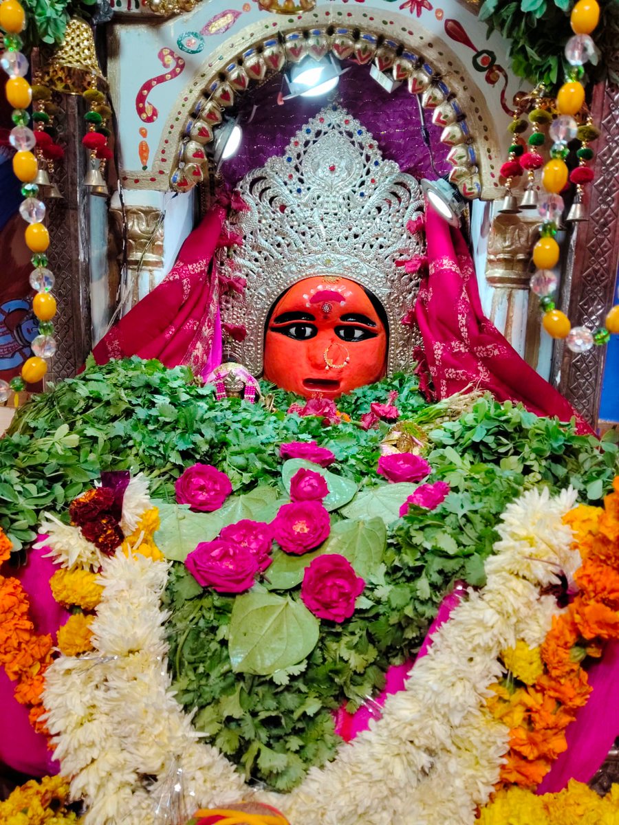 vishalji2000's tweet photo. 🚩🙏जय मां भगवती 🙏🚩 https://t.co/MUTSwEEDwQ