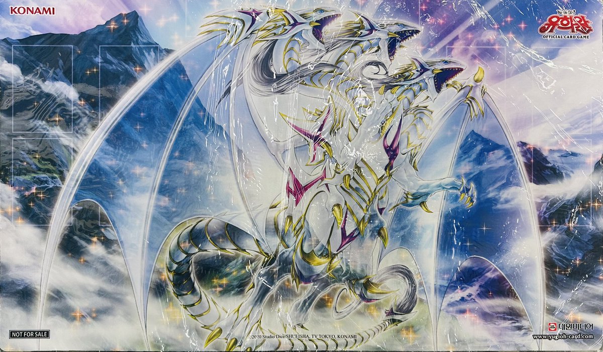 遊戯王 プレイマット】 青眼の究極霊竜【韓国 未開封】 ￥30,000- 入荷