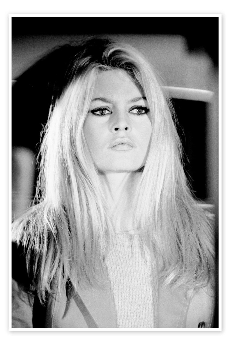 JeanMessiha's tweet photo. ⚠️ DERNIÈRE MINUTE ⚠️

Brigitte Bardot vient de nous quitter à l’âge de 91 ans.

Adieu Brigitte, icône éternelle du cinéma français, dont le talent a illuminé les écrans et captivé le monde.

Amoureuse de la France, elle incarnait sa beauté et sa liberté. 

Défenseure passionnée des animaux, elle a lutté sans relâche pour leur cause. 

Repose en paix, BB. 🇫🇷❤️🐾