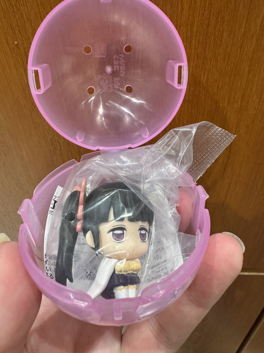 uni_tore's tweet photo. 交換　
鬼滅の刃　まちぼうけ2

【譲】
栗花落カナヲ

【求】
同種　煉獄杏寿郎
異種　まちぼうけ　冨岡義勇

出先のため、IDありません。

新宿、池袋での交換または、郵送希望です。

よろしくお願いいたします。 https://t.co/dASspgJMii