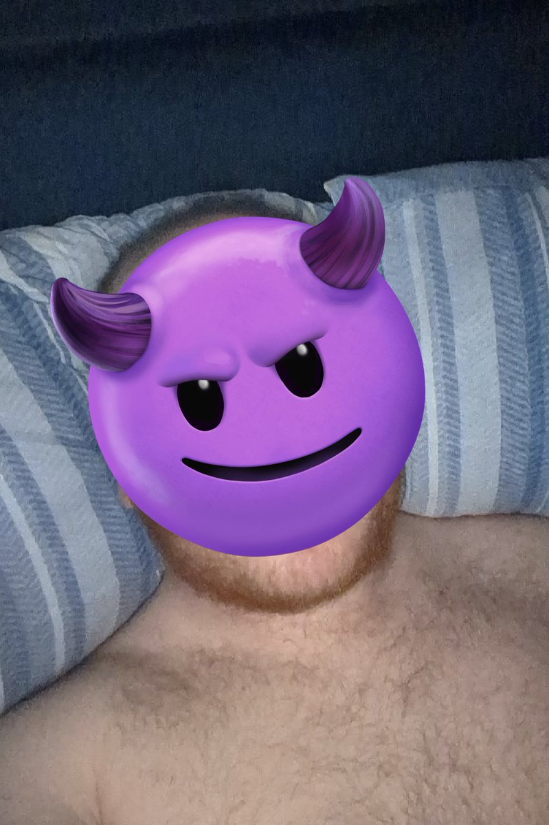 OneKinkySide tweet media