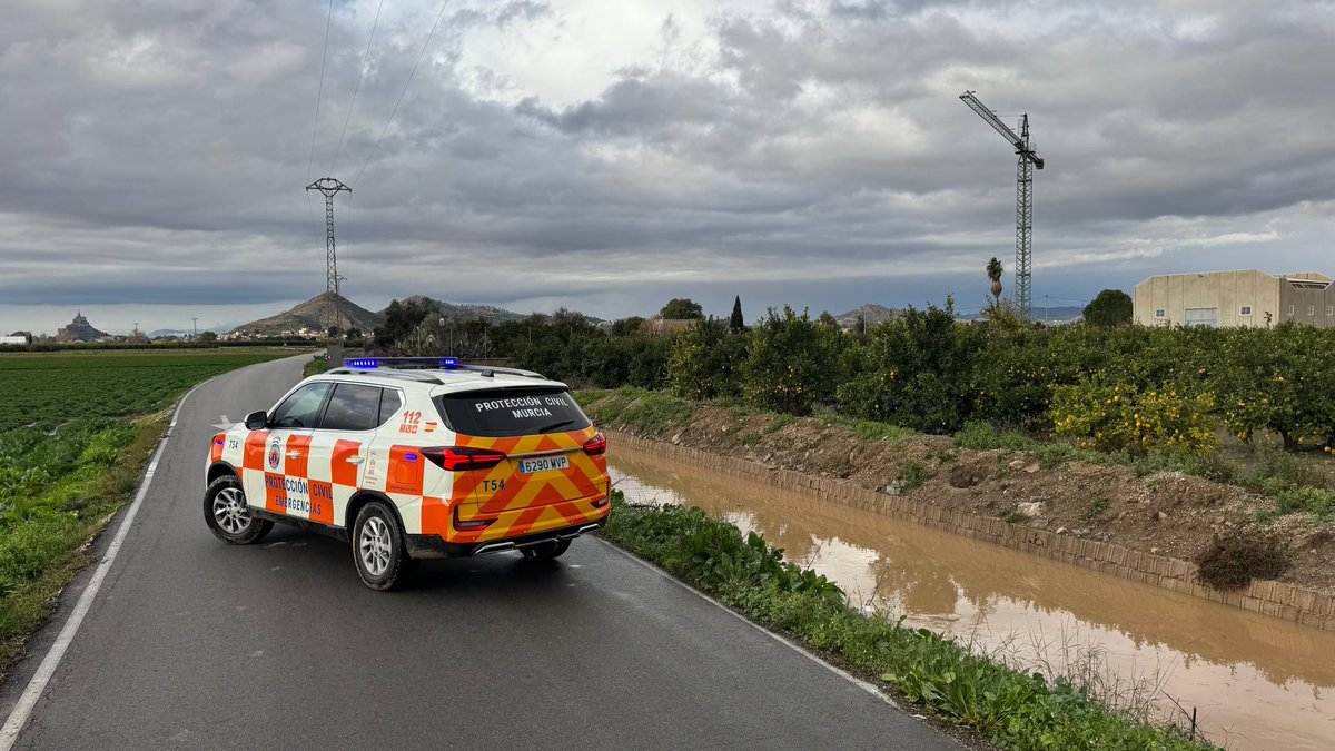 [ AVISO ROJO - LLUVIAS ] ⚠️🔴

En estos momentos nos encontramos inspeccionando las zonas con mayor afectación o riesgo de incidencia a causa de las fuertes lluvias.

Recuerde mantener la precaución.

📸 Imágenes captadas por el equipo presente en El Raal.