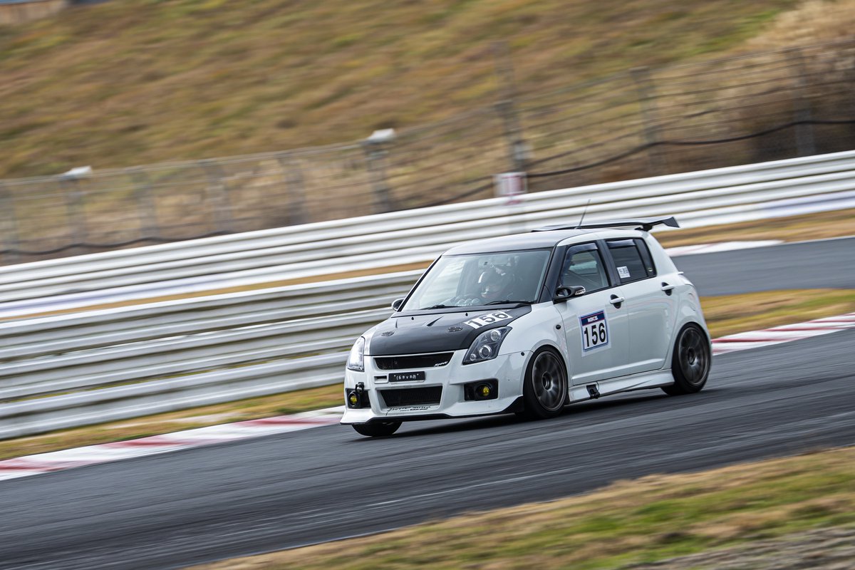 2025年自分が選ぶ今年の4枚