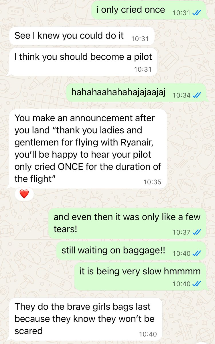 ojvhteuhyhes's tweet image. annual reread of all the texts my bf has sent me over the years after i successfully flew on a plane by myself (deathly afraid of flying)