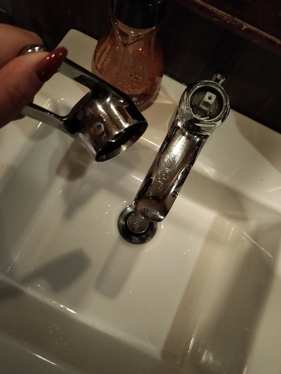 はたらきアリ→プロフ読んでください 働きアリさん🐜 (@guranbitch53383) / Posts / X