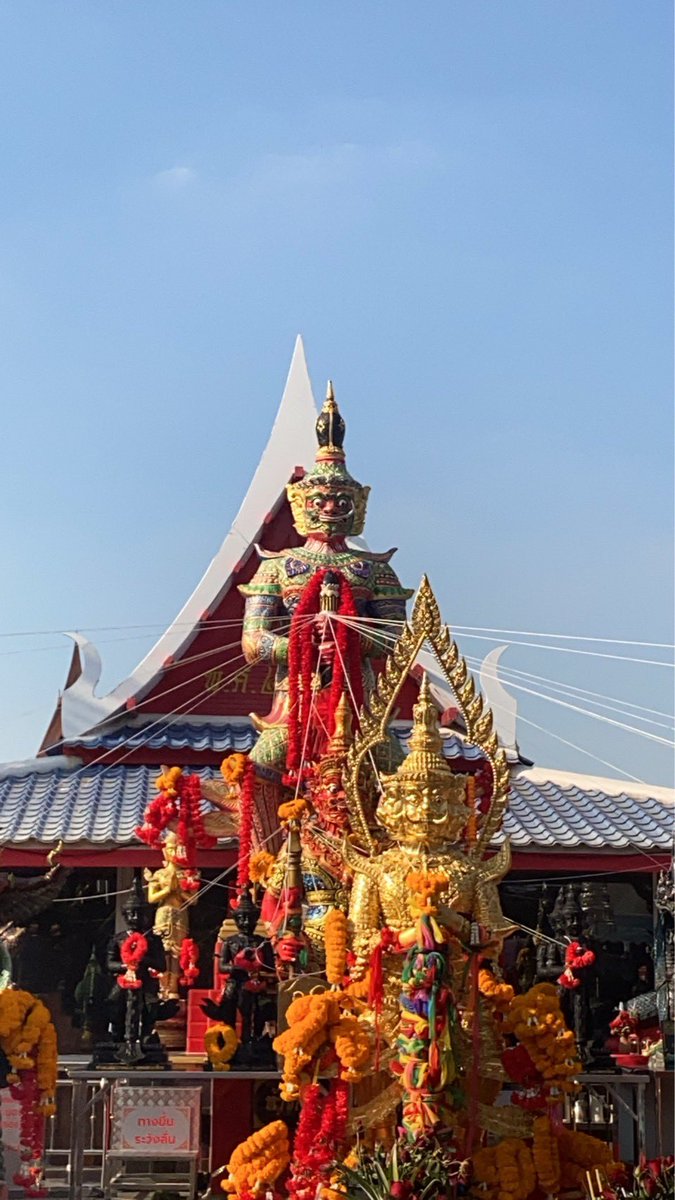 thuppratarnsap's tweet image. ขอบารมีปู่ท้าวเวสสุวรรณและบริวารประทานพร ประทานโชคลาภ เงินทองให้ทุกท่านด้วยเทอญ สาธุ