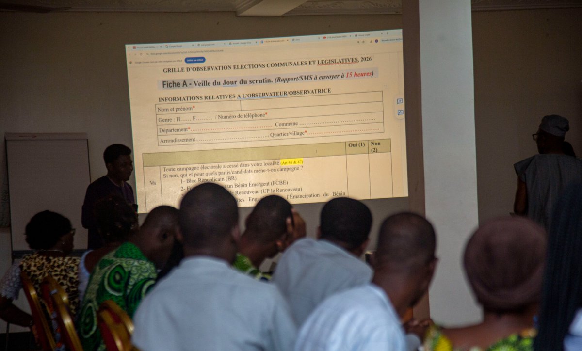 Vote_229's tweet photo. Élections générales 2026 | Bénin 🇧🇯
Formation des Formateurs d'observateurs électoraux : 
Jour 3
Mise en situation avec la grille d’observation des législatives et communales de janvier 2026 conçue par la PEOSC du Bénin.
@WANEP_Regional https://t.co/LG6aVa0zK6