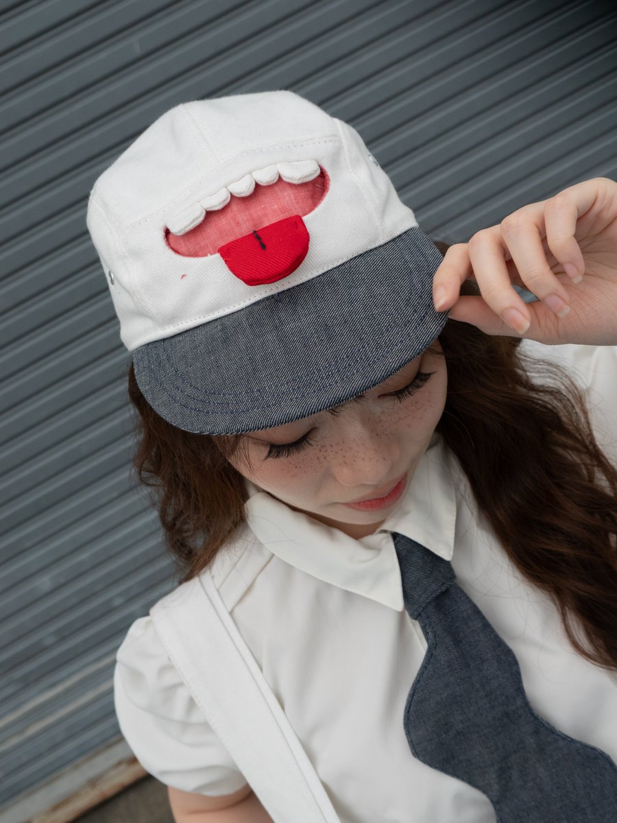 AraiaStudio's tweet photo. If you don’t talk, let them talk

[ Ready-to-Wear ]
- Tote Talk 1,800 THB
- No Cap Cap 1,590 THB
- Brainrot (Bucket Hat) 1,590 THB
- Rarai Shirt 1,890 THB
- Two curve (Baggy Jeans) 2,890 THB

Available via LINE OA @araia or DM

#araia #araiastudio #wearableart #denim #streetwears https://t.co/zHuJSbmcKz