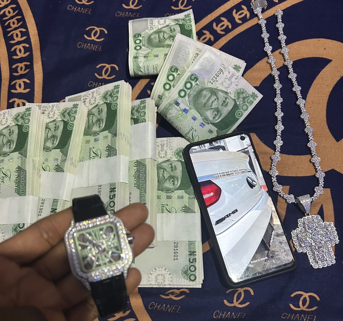 Cthatbigbros's tweet image. Hello Fams
What’s it you want for the week that money can afford 
Nor dull yourself 
Cthatbigbros Dey for you