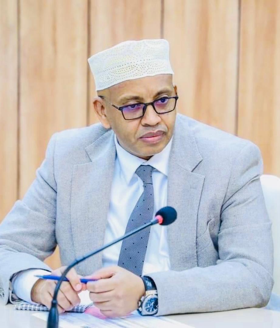 Captain Sigeesta 🦊𓃵 tweet media